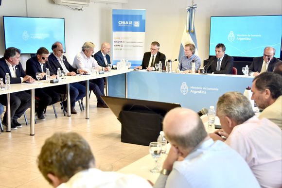 Sequía: prorrogaron la Emergencia Agropecuaria y Massa se comprometió con la Mesa de Enlace
