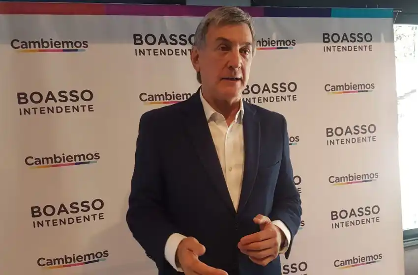 Boasso presentó su precandidatura a intendente: «Para liderar Rosario hay que tenerlas bien puestas»