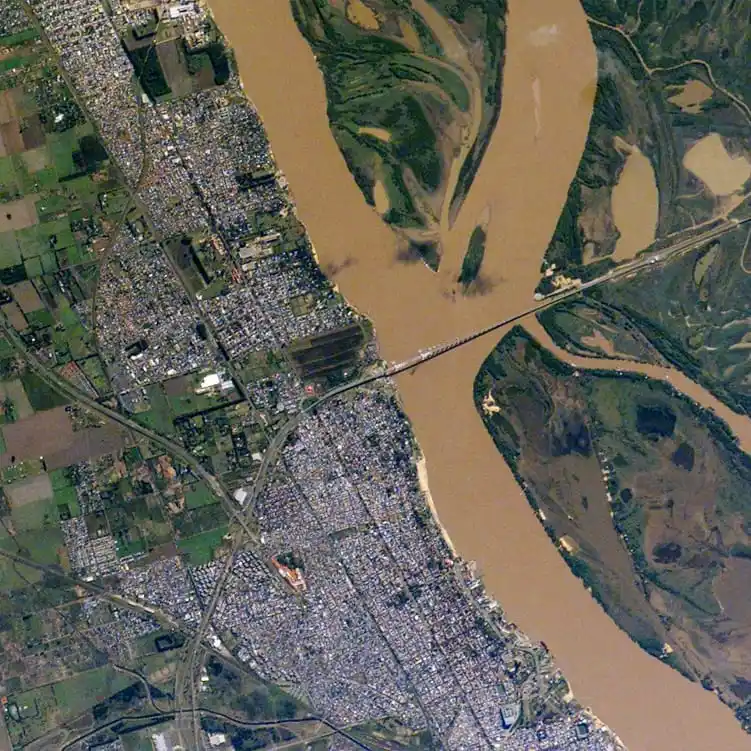 ¿La hidrovía afecta el ingreso de agua a la costa victoriense?