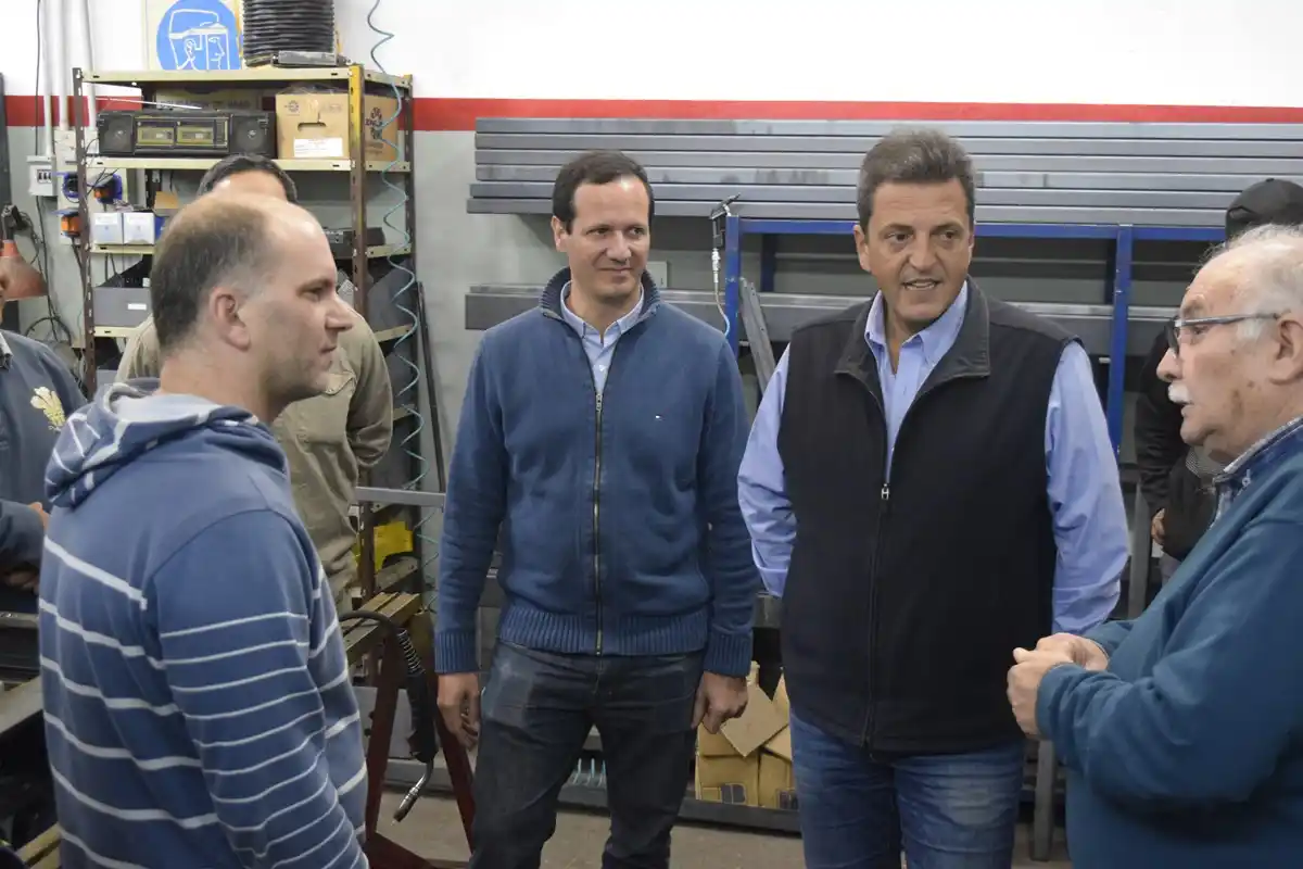 En Lomas de Zamora, Massa afirmó que "los planes tienen que ser la emergencia y lo permanente el trabajo"