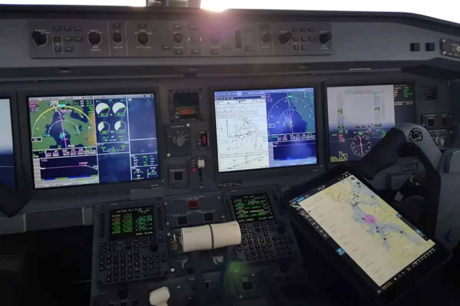 Boeing vendería su unidad de navegación Jeppesen para aliviar su deuda