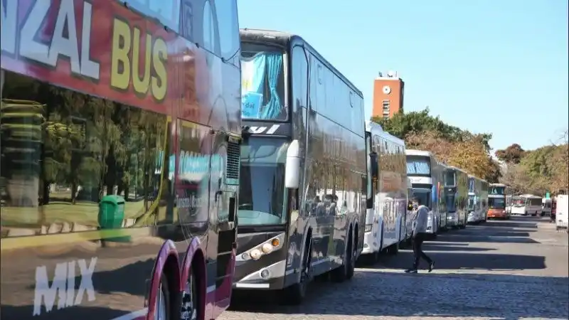 Otorgarán un nuevo subsidio al transporte de pasajeros de larga distancia