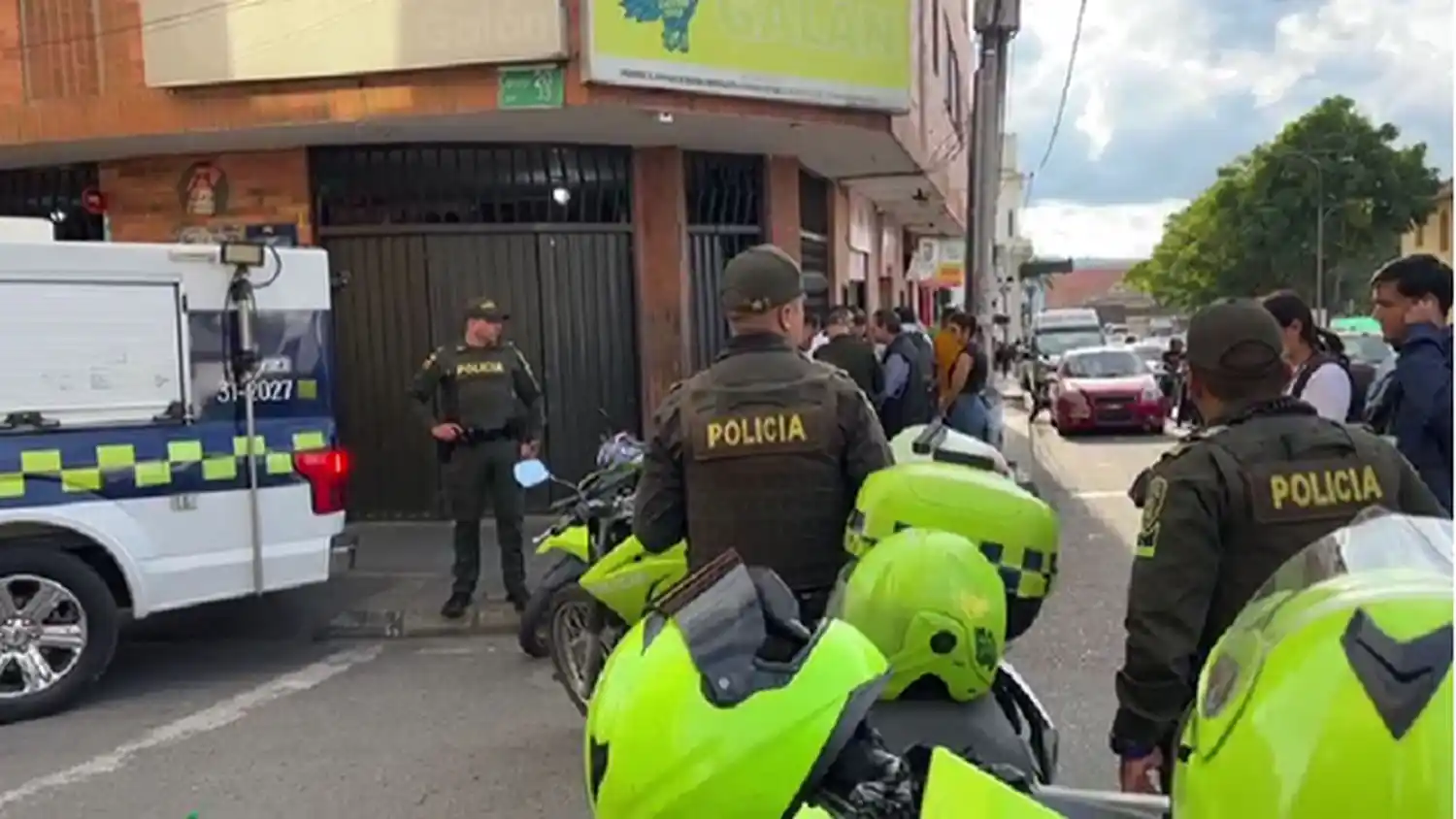 Policía se quitó la vida por culpa de un preso al que ayudó