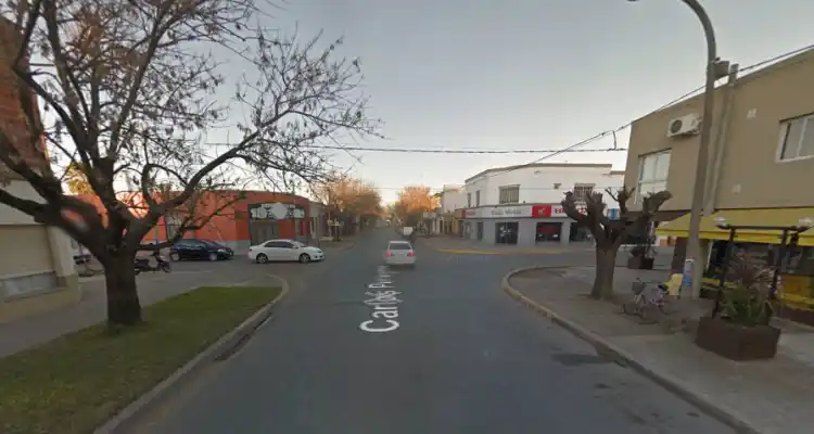 Intentaron asaltarlo en Pellegrini y Pavón, resistió y corrió al delincuente, que fue aprehendido