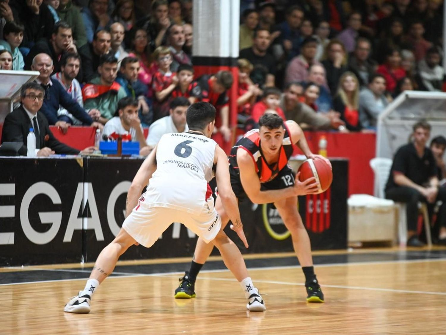 Básquet: Definieron las fechas para los juegos de la serie entre Central y River por la Liga Federal