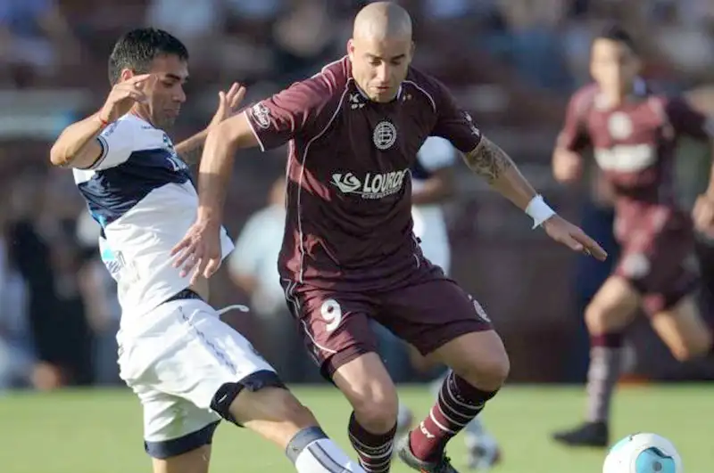 Lanús desaprovechó la chance de treparse a la punta del Torneo Inicial