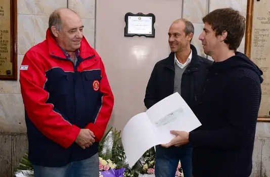 San Fernando: El municipio donó 1 millón de pesos a los Bomberos Voluntarios