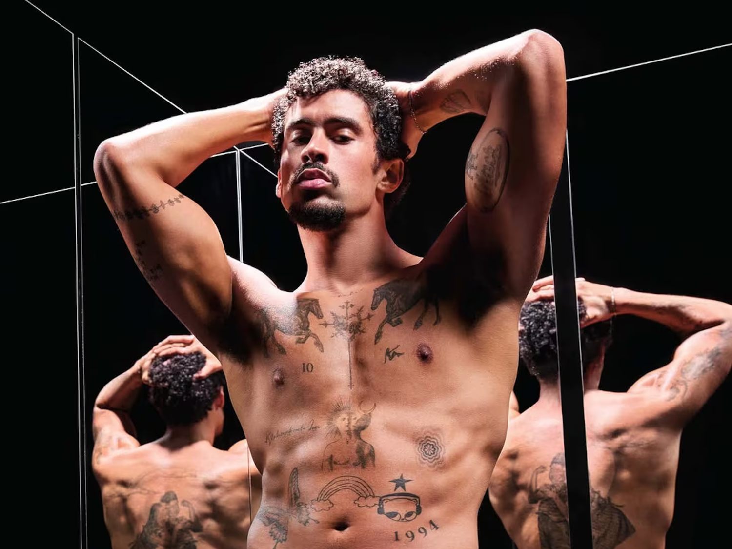 Bad Bunny impactó al mundo de la moda posando en bóxers para Calvin Klein