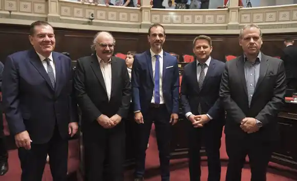 Legislatura: Tras el recambio, rupturas en bloques de UCR en Diputados y PRO en Senadores
