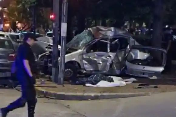 Le suspendieron la licencia de conducir al autor del atropello fatal en la costanera central