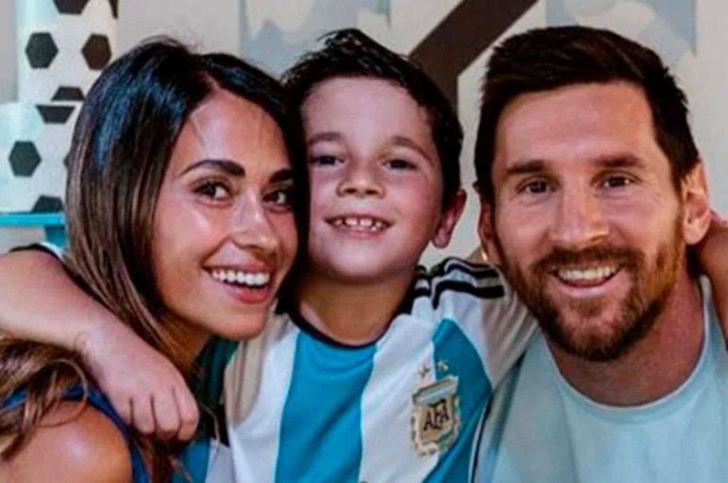 Mateo Messi se volvió viral por su manera de ver el partido entre Argentina y Polonia