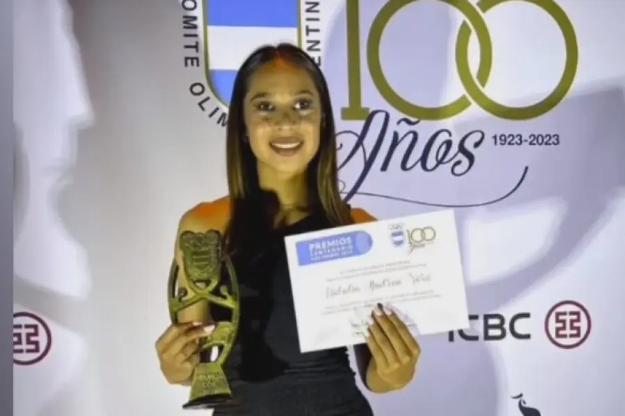 Natalia Vera fue premiada por el COA
