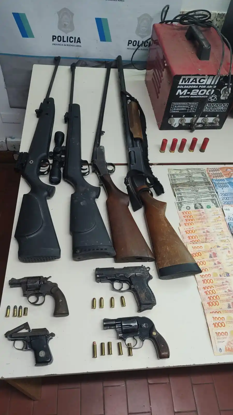 armas