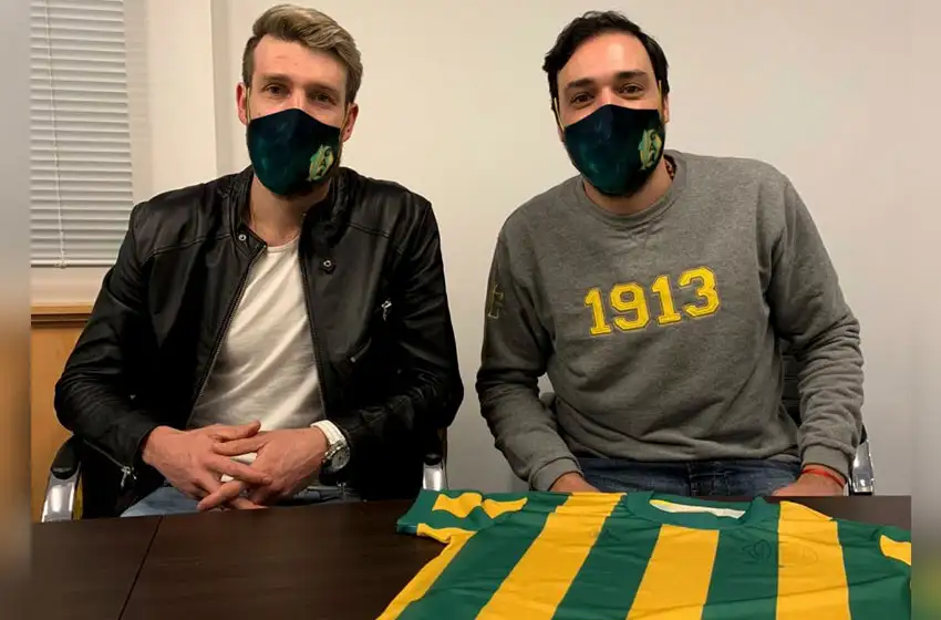 Shunke estampó la firma con Aldosivi
