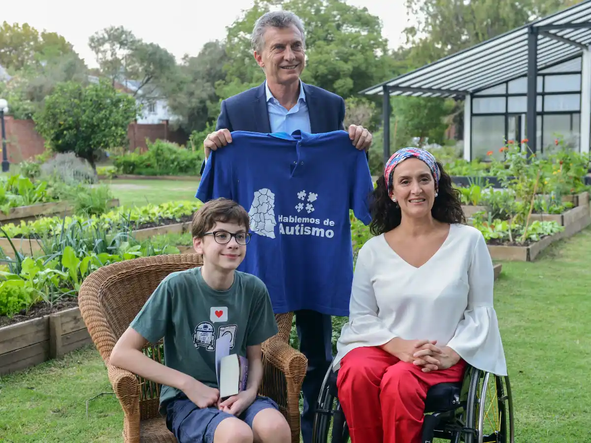 Macri recibió al niño que le pidió que los supermercados donen la comida que van a descartar   