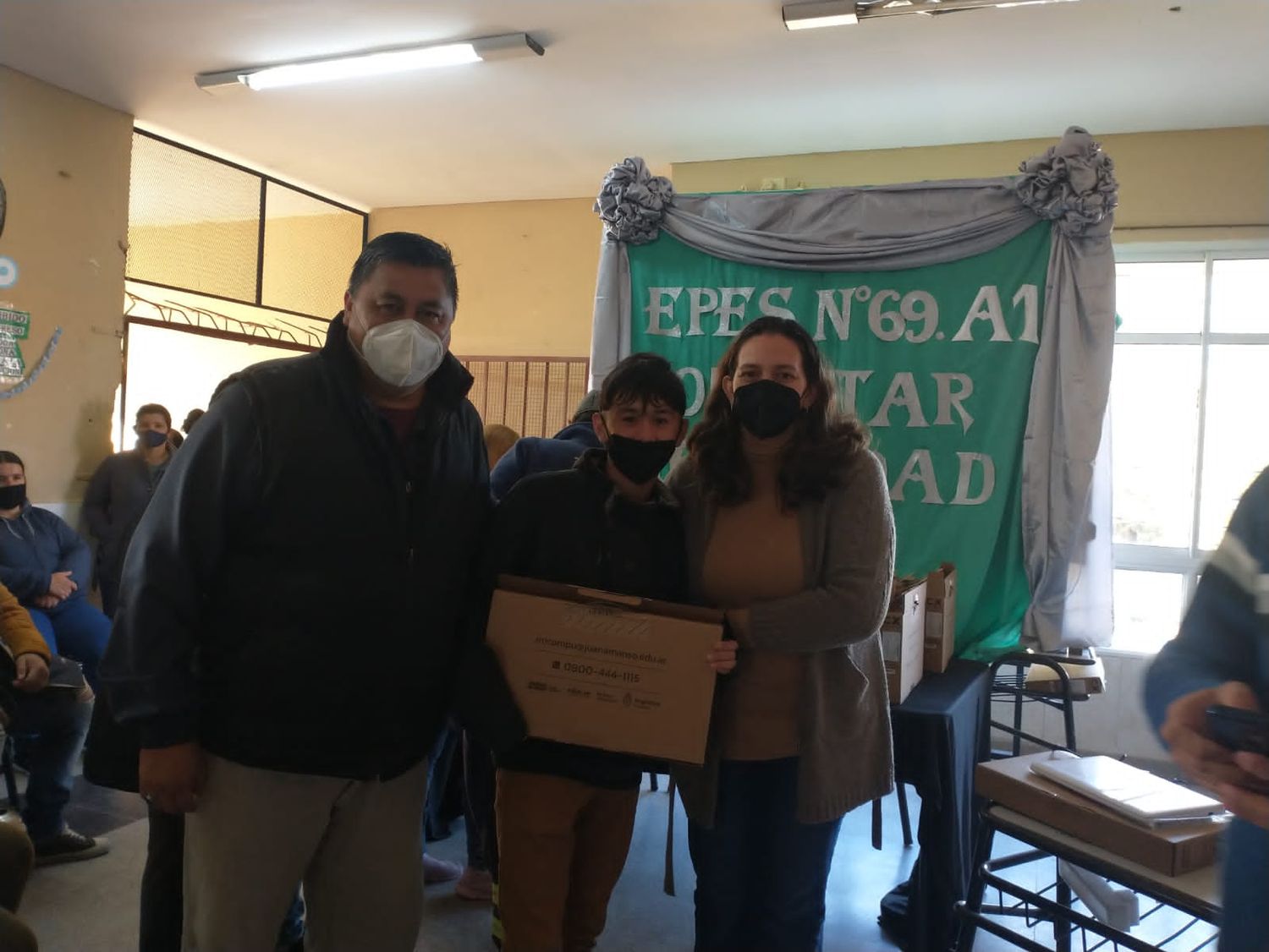 Conectar Igualdad continúa con la entrega de netbooks a estudiantes secundarios