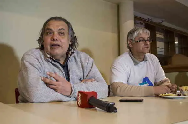 Azul: El candidato Rogelio Martínez presentó su lista
