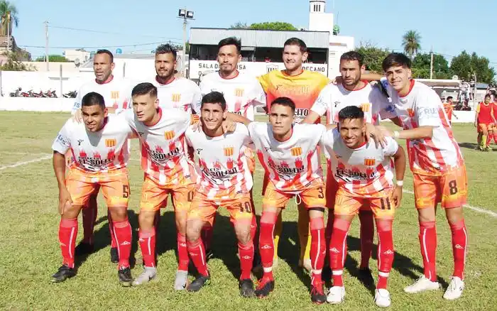 Unión de Villa Jardín recibe, mañana domingo, a Neuquén, en cancha de Libertad