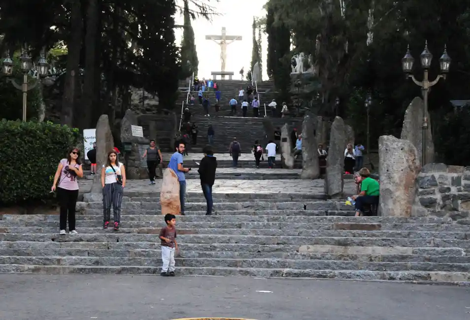 El Monte Calvario de Tandil, un nuevo aniversario del más parecido al Gólgota de Judea