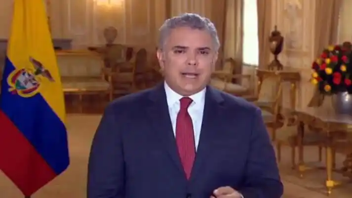 “No hay cama pa’ tanta gente” ¿Qué pide Iván Duque para vacunar a los migrantes venezolanos?