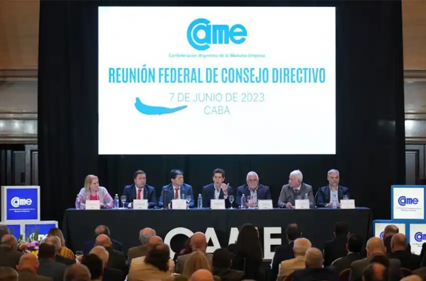 En CAME, Wado de Pedro instó a los empresarios a pensar un modelo productivo