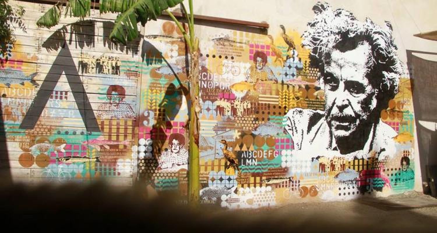 Actividades en Plaza Constitución y Antón Café Bar por el Día Mundial de la Poesía