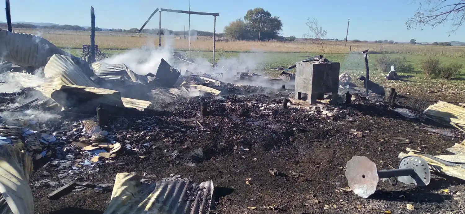 incendio casa azucena 04-05-24 - 1