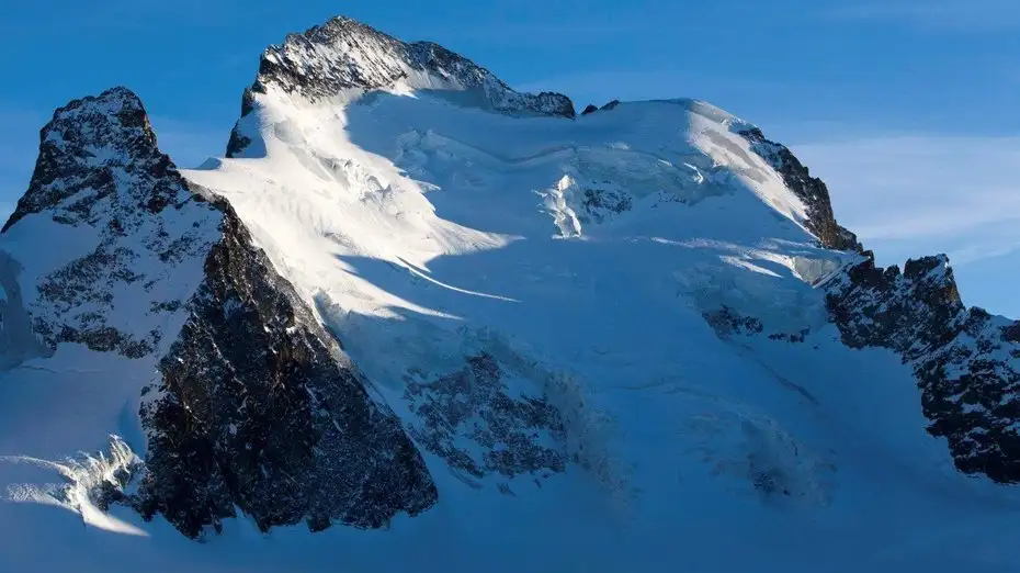 Una avalancha deja al menos cuatro muertos en los Alpes