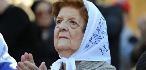 Falleció Rosa de Camarotti, integrante de Madres de Plaza de Mayo