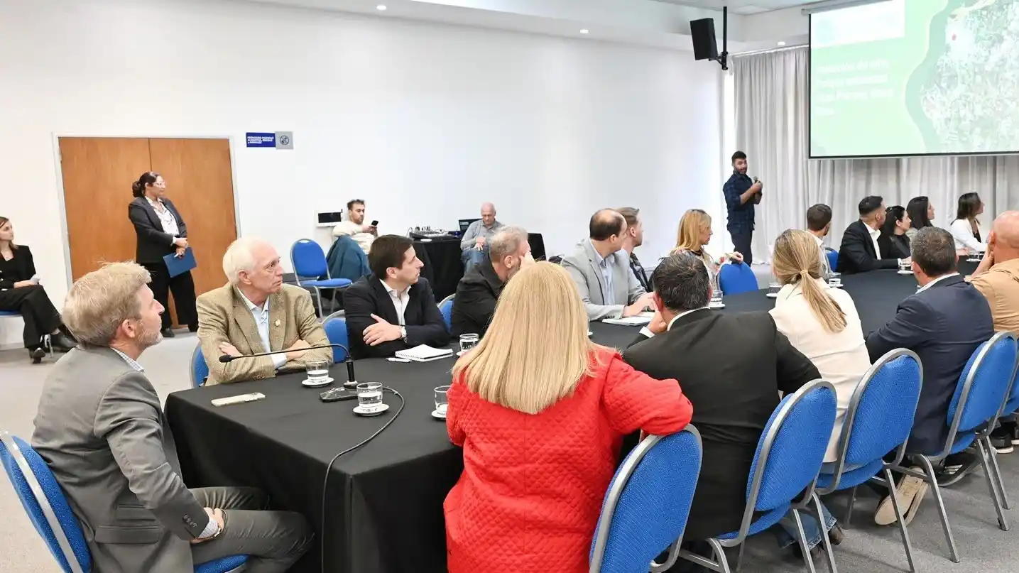 Frigerio abordó con Intendentes del área metropolitana el desarrollo del proyecto del parque ambiental