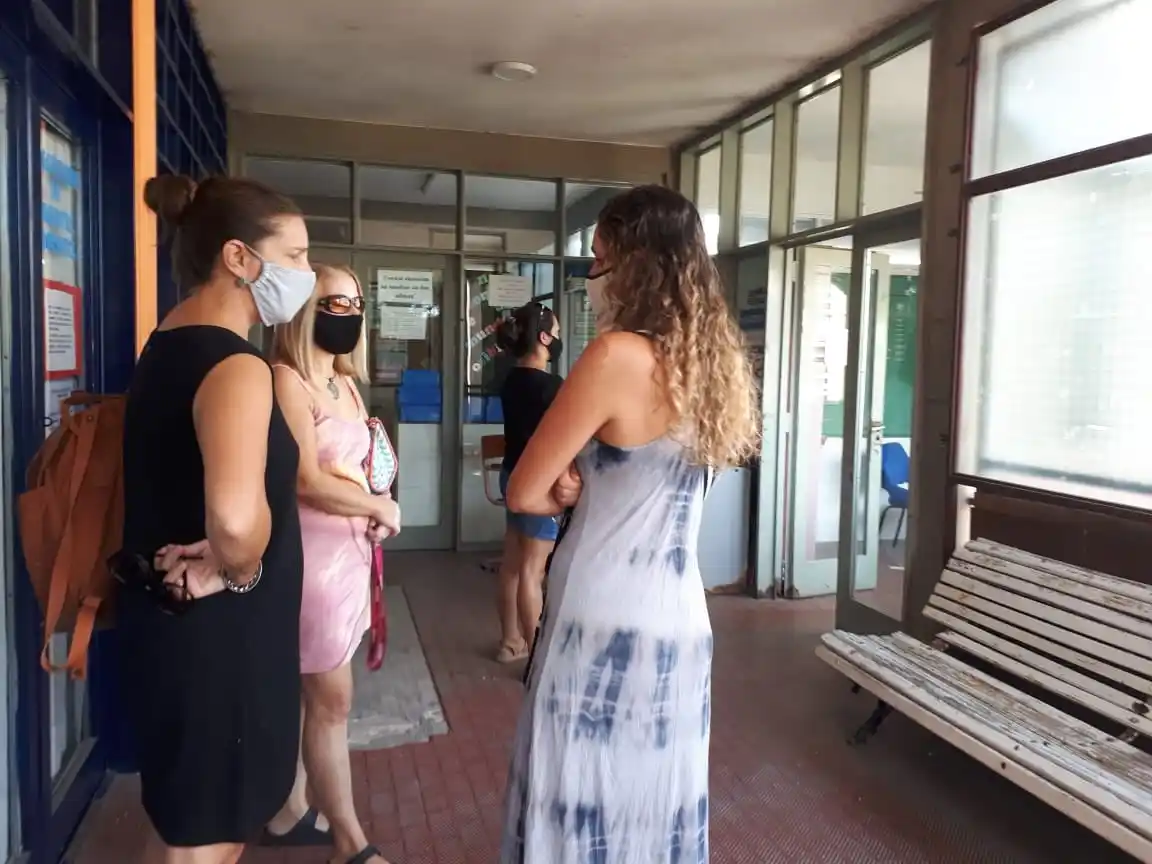 Vuelta a clases: qué dicen las directoras y el desconcierto de las familias