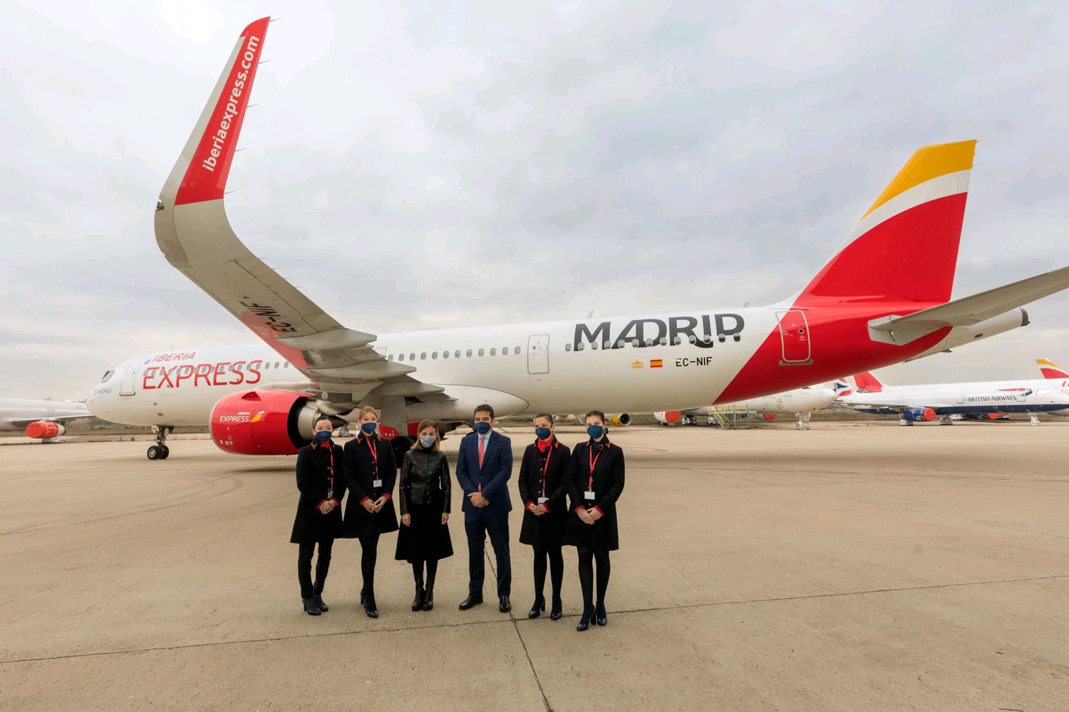 Iberia Express names one of its Airbus A321neo «Madrid»