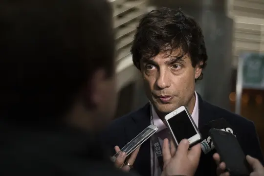 Lacunza acusó a gobernadores peronistas de ser «unitarios a la hora de recaudar»