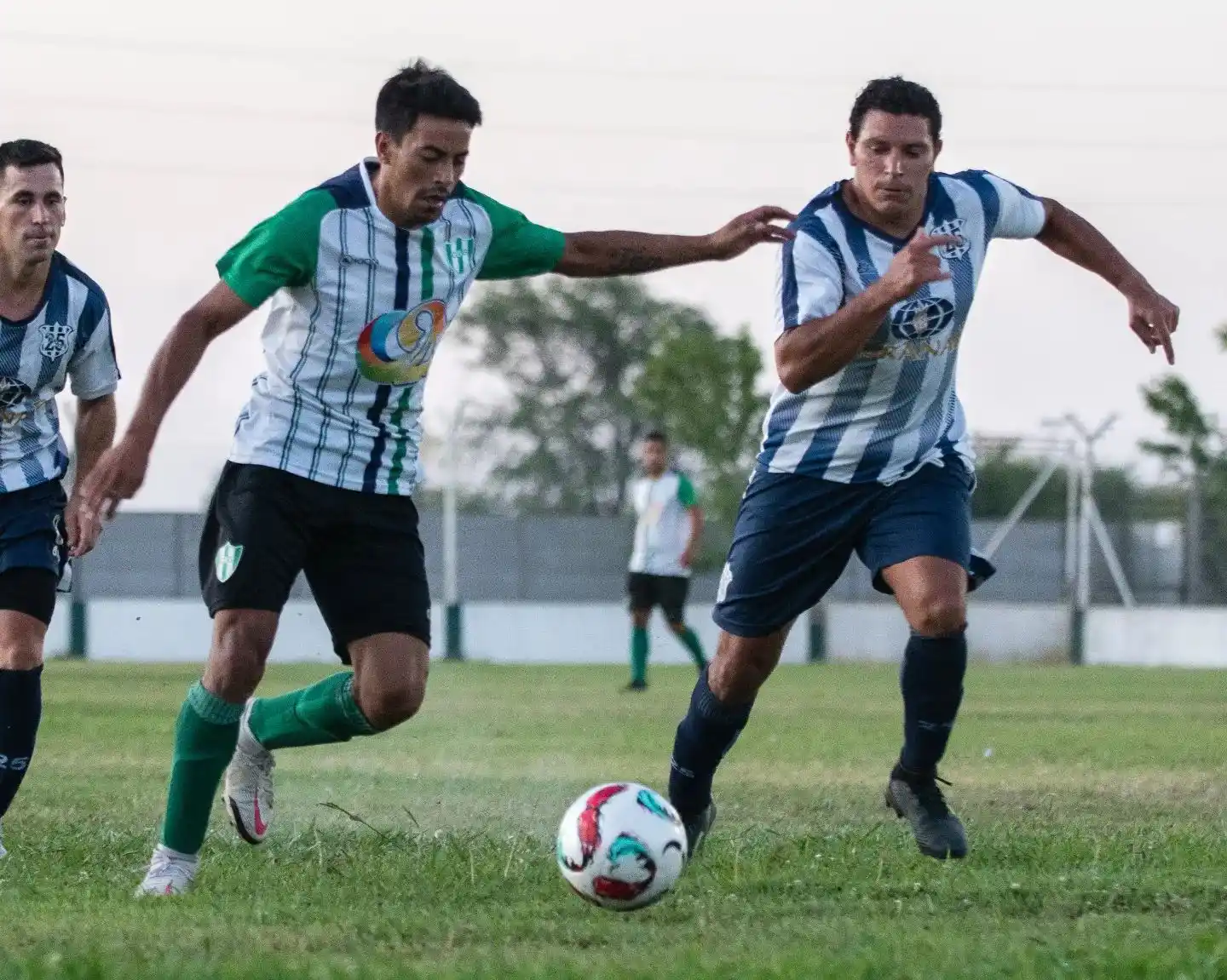 En Bancario todo es febril actividad. El técnico Spandrio trabaja para mejorar lo poco que exhibió su plantel el pasado domingo ante 25 de Mayo.