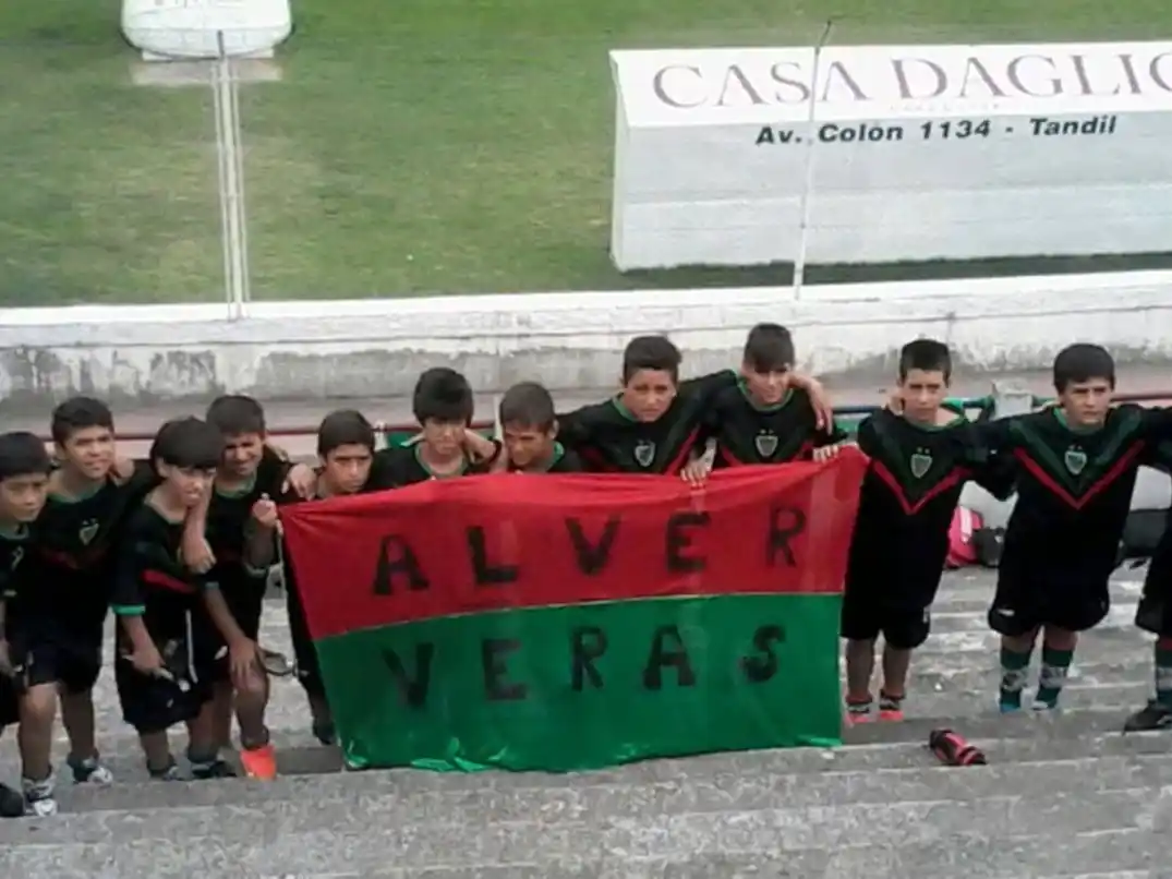 El club pidió colaboración a la comunidad para enfrentar el pago y garantizar el funcionamiento de la institución que alberga a 400 chicos.