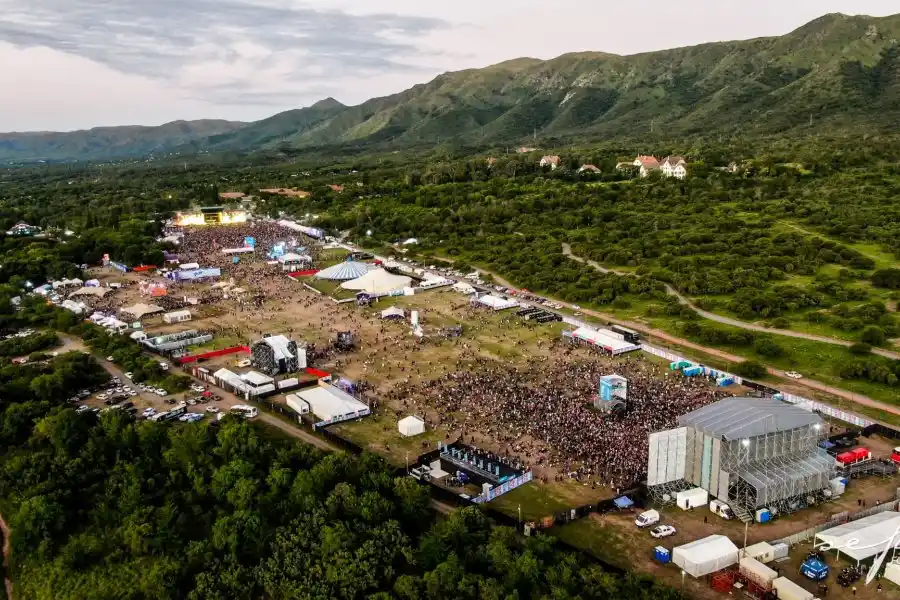 Cosquín Rock ya confirmó la grilla de artistas con días y horarios
