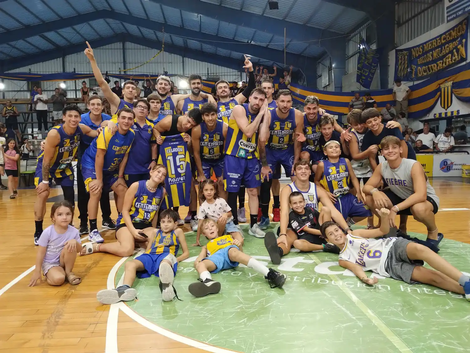 Tercer triunfo consecutivo para sostener su invicto en casa y seguir firme peleando por la punta. Foto: Fabián Gallego.