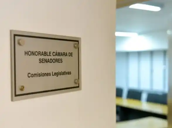 El Senado entrerriano abre el debate por la reforma jubilatoria en medio del rechazo gremial