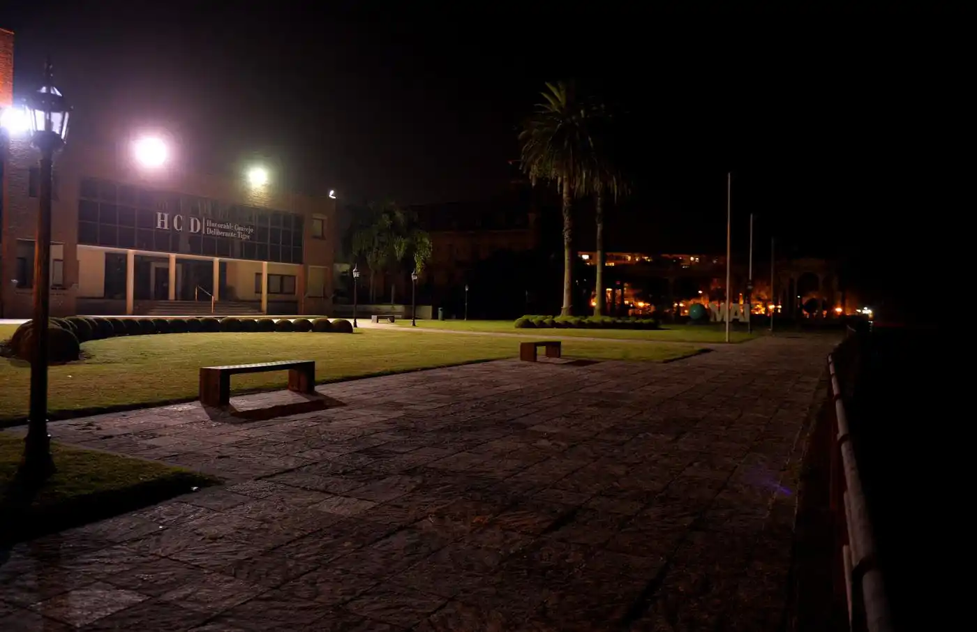 Tigre se sumó a "La hora del Planeta 2019" para concientizar sobre el cambio climático