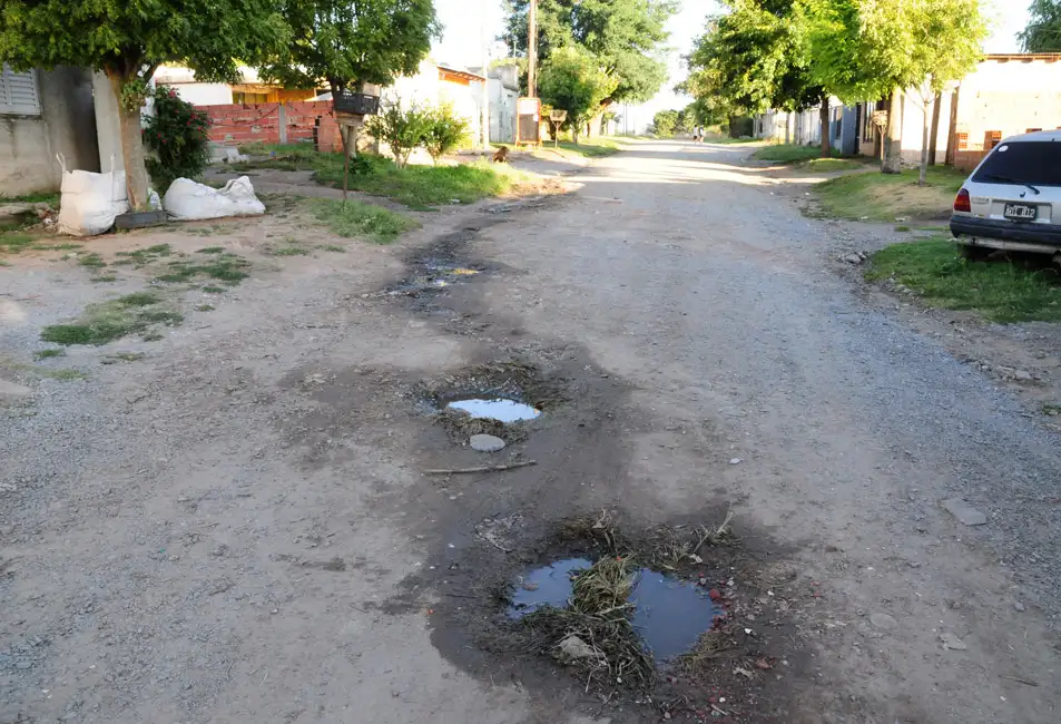 La falta de agua agobia a los vecinos de La Movediza  
