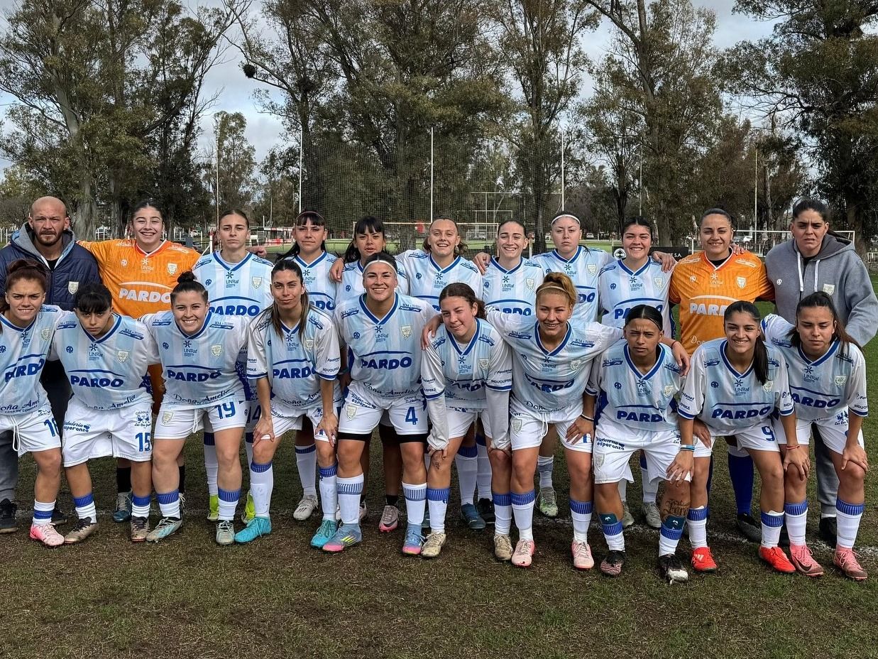 Atletico venció 2 a 1 a Estudiantes en City Bell.Foto:Prensa AR