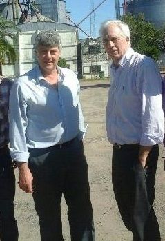 Visitantes desde el gobierno nacional en la Fiesta de la Avicultura