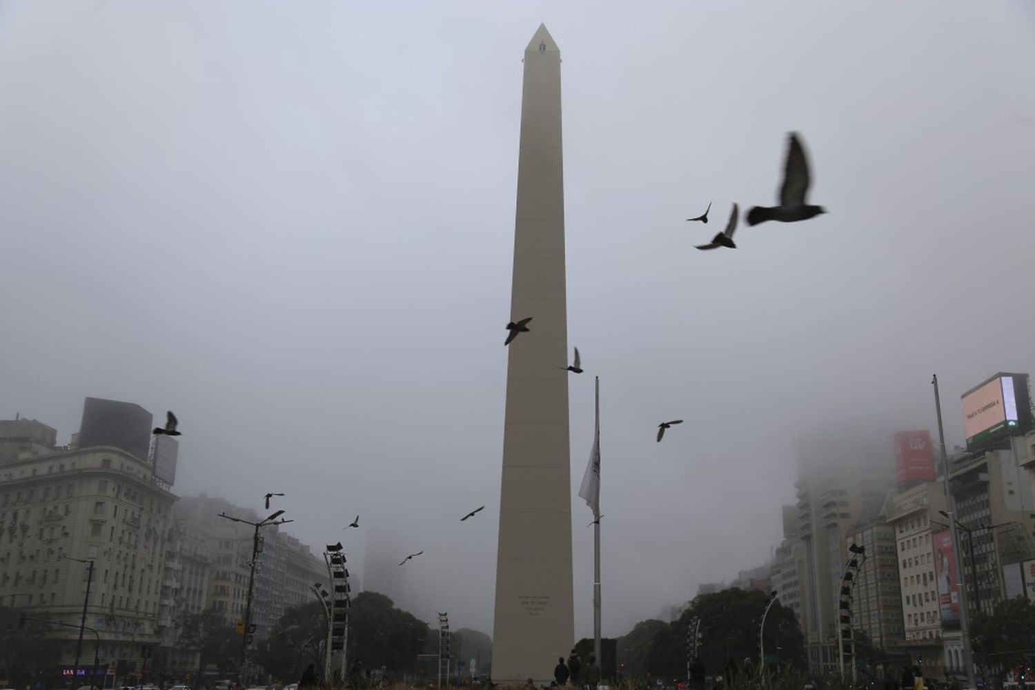 Para este sábado, se pronostican mínimas de 11°C y máximas de 19°C,