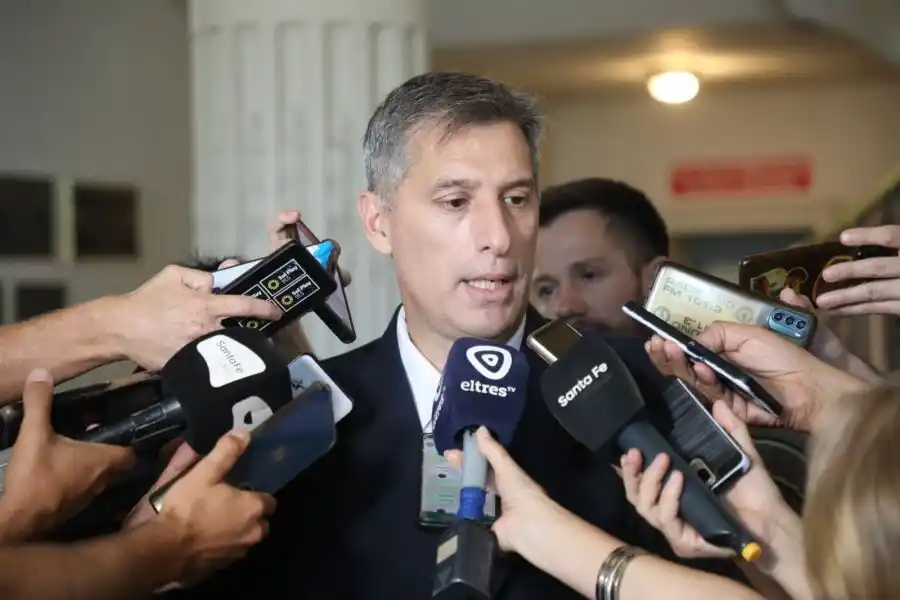 El ministro de economía de la Provincia, Pablo Olivares brindó detalles del proyecto de Ley Tributaria 2024