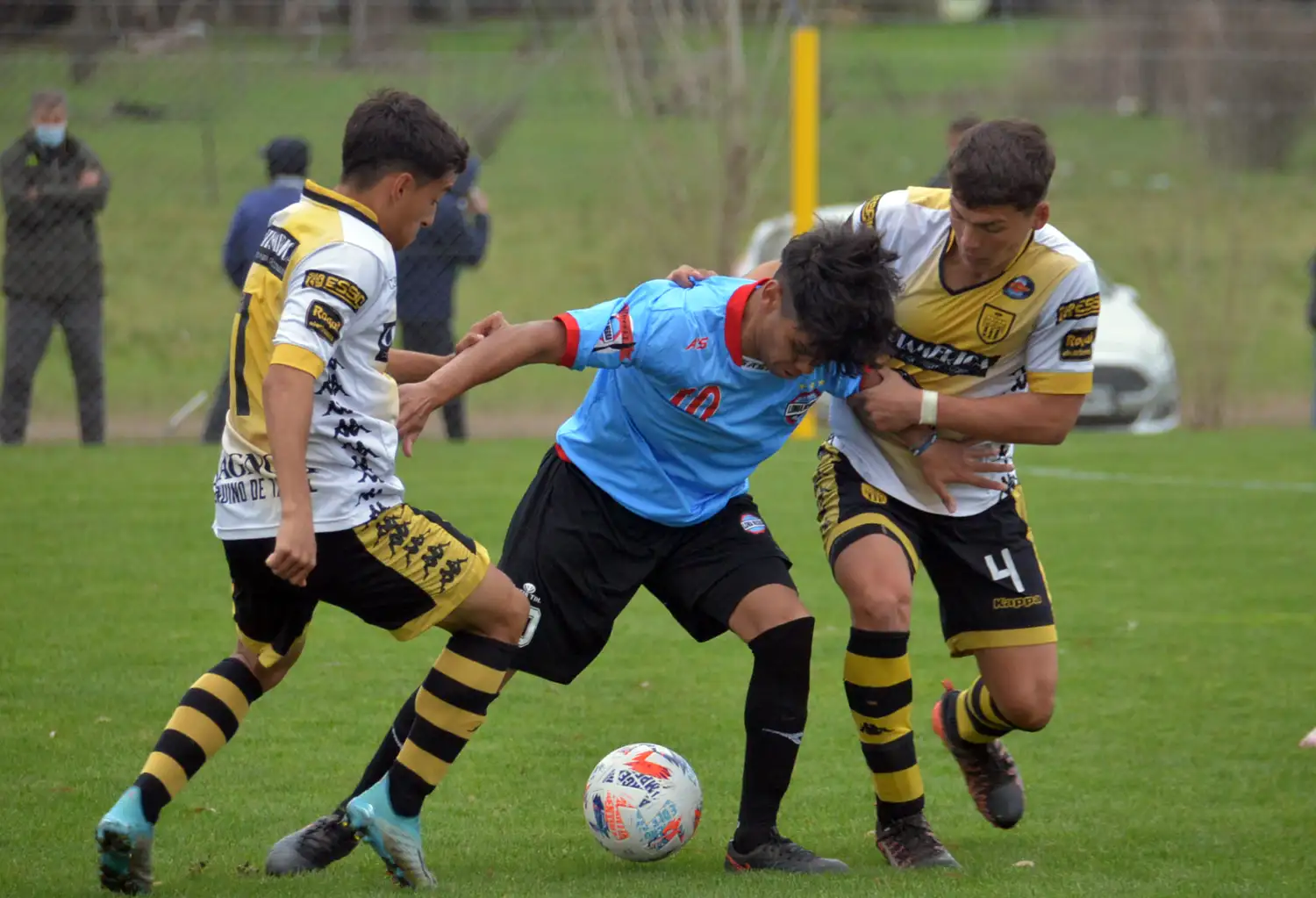 Tus y Vallejo doblan en la marca a Joaquín Elia.