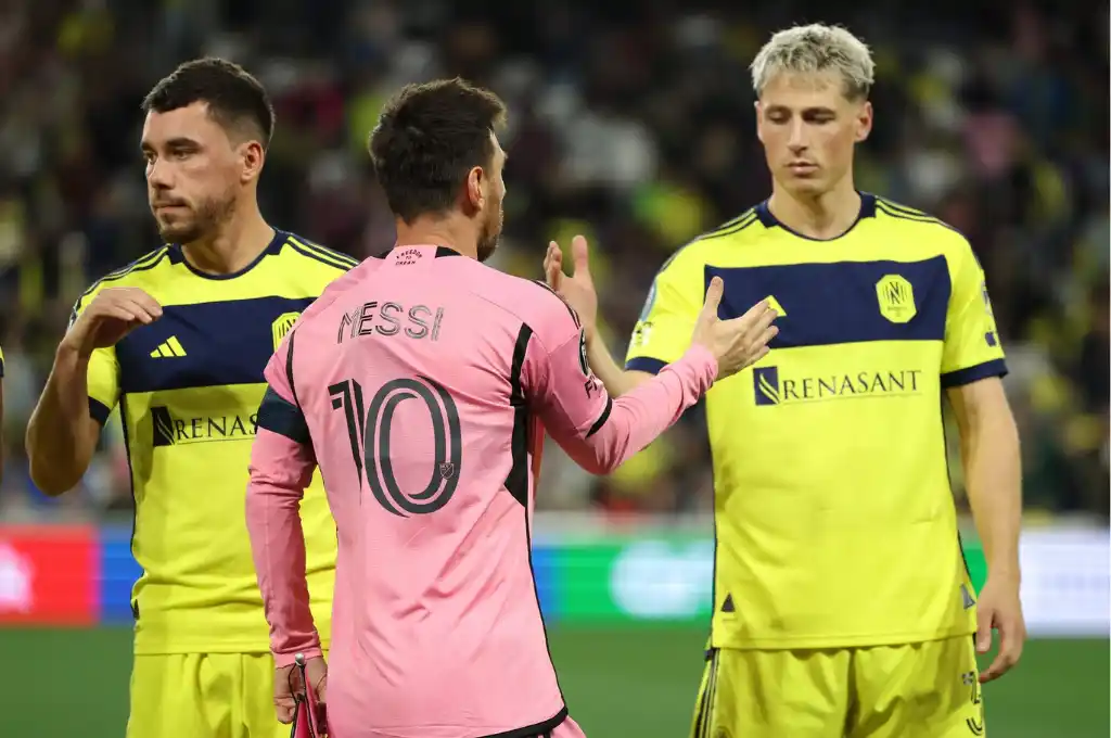 El encuentro de ida terminó 2-2, y gracias a la ventaja por los goles de visitant.