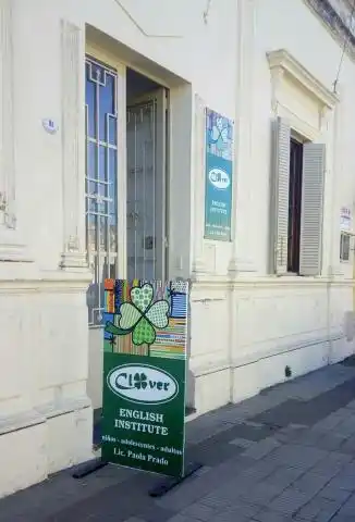 ¿Cómo se desarrollan las clases virtuales del Instituto Clover?: la palabra de una de sus docentes.