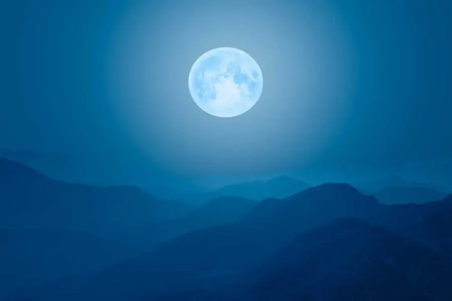 Esta noche sale la última Superluna Azul hasta 2037: la NASA explica qué es