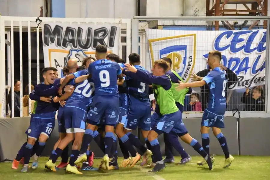 Atlético de Rafaela visita a Chacarita por la Primera nacional