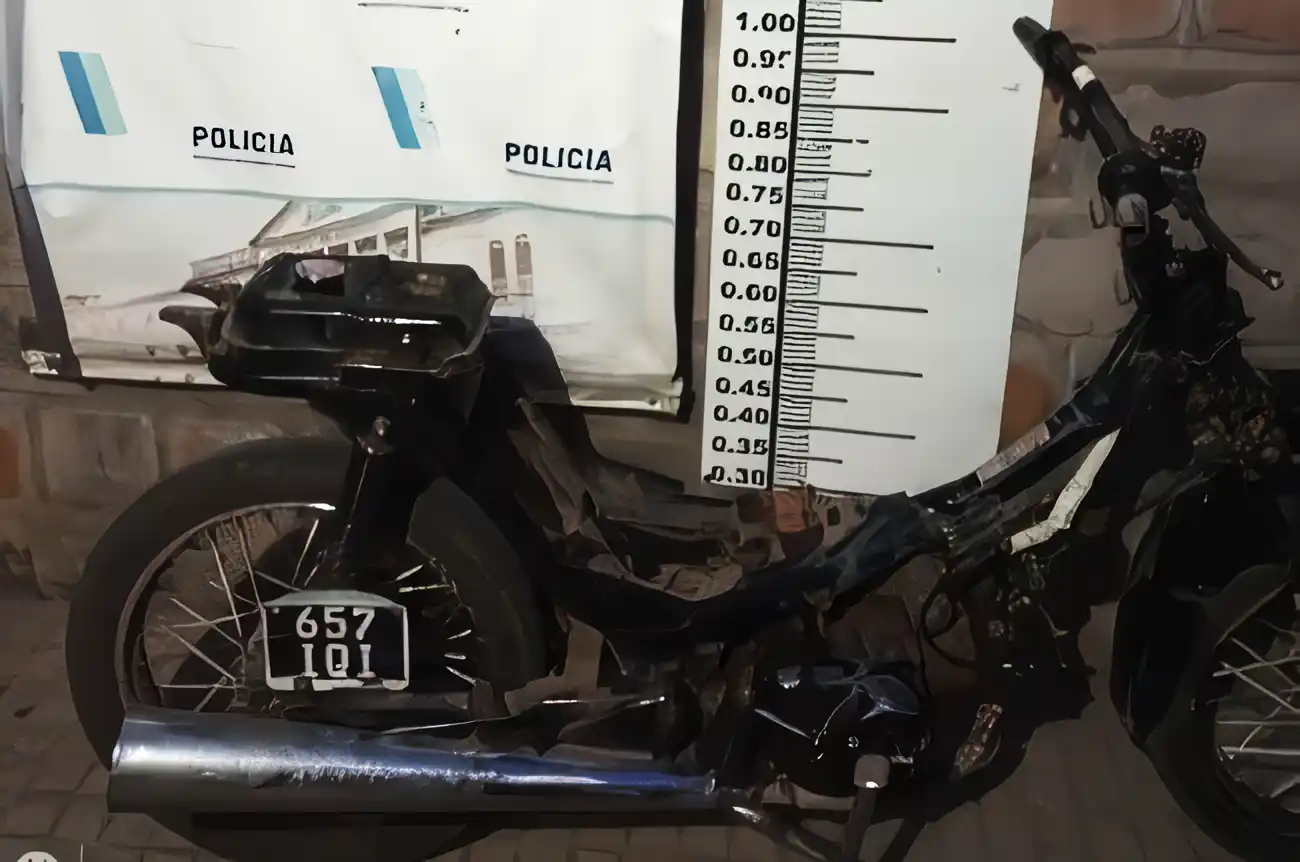 La moto fue secuestrada. Foto: Policía Bonaerense.
